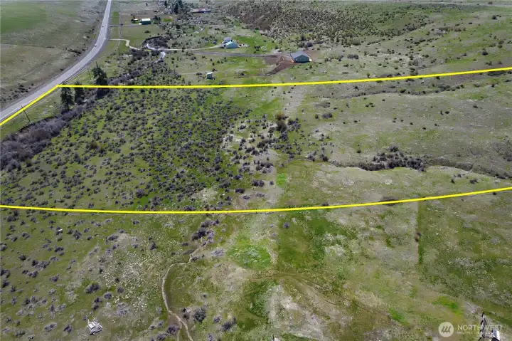 Lot lines shown in the photo are for reference purposes only and may not accurately depict the exact property boundaries