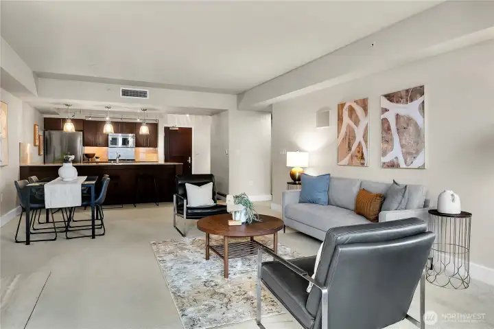 Condo #2103 is extra spacious at 1,024 square feet (most One Lincoln Tower one bedroom condos are 757 square feet).