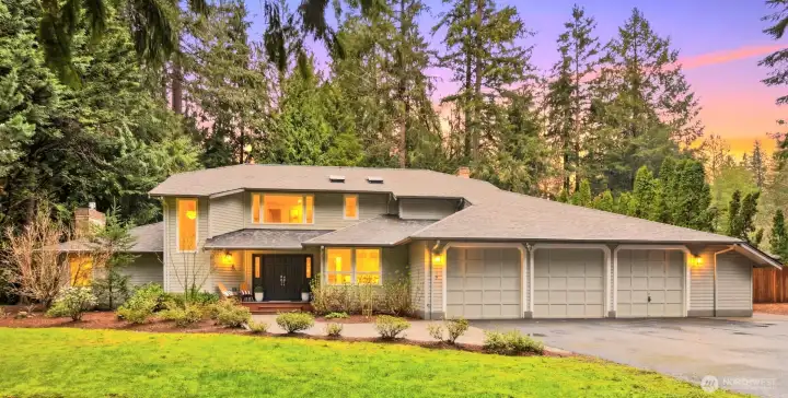 Updated 0.8-ACRE  home in coveted Salish Estates,