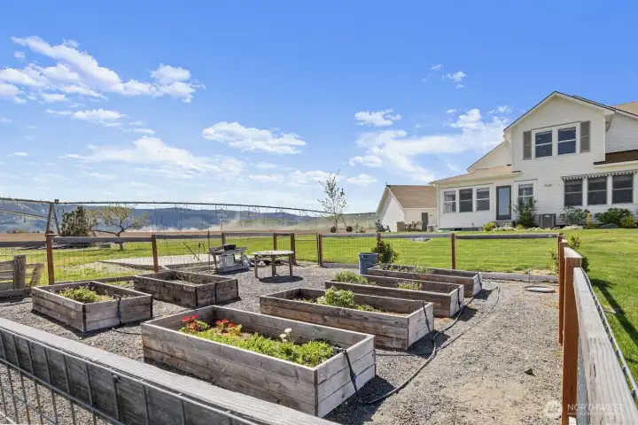 Raised garden beds