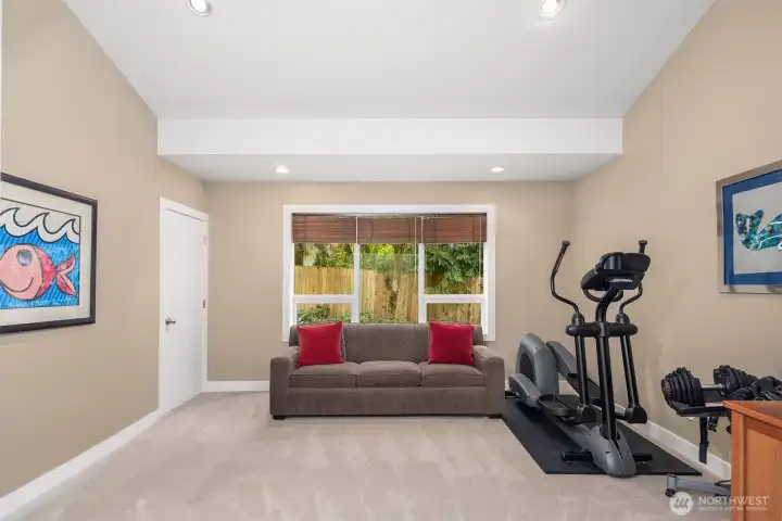 Main floor 4th/bed/den/fitness room