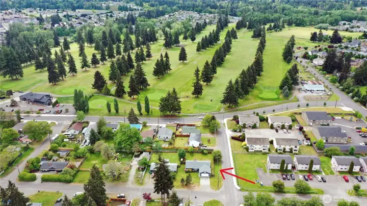 Close proximity to Yelm's Tahoma Golf Course