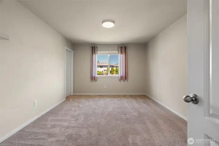 Bedroom 5 with walk in closet. Bedroom 5 with walk in closet.