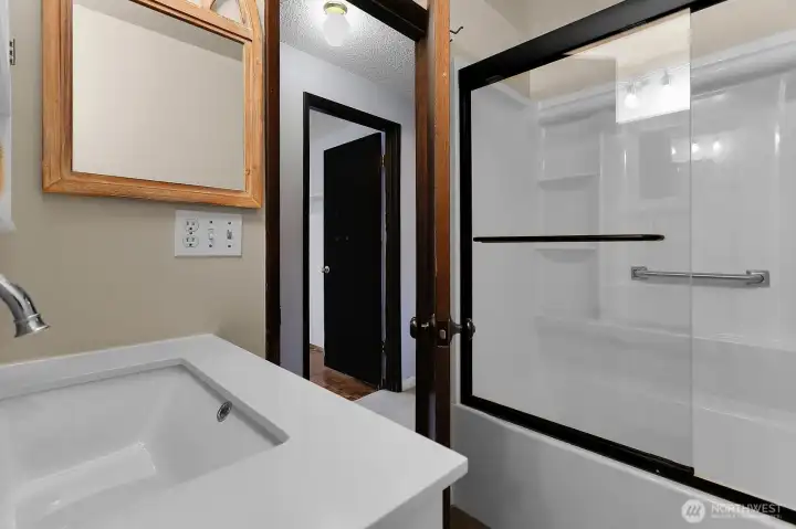 Hall bath serves the additional bedrooms Hall bath serves the additional bedrooms