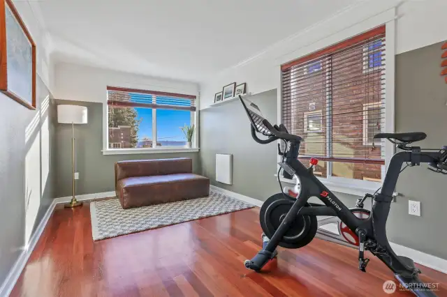 Guest Bedroom (Located on Upper Floor)