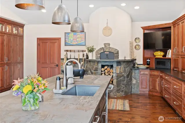 Kitchen 4