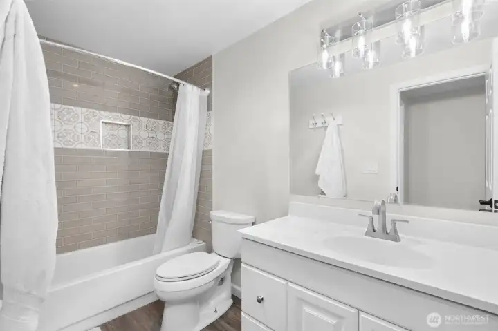 Second bedroom attached full bathroom