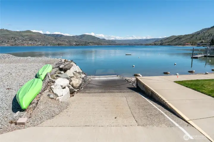 Private association boat launch!