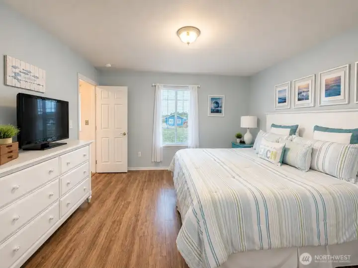 main floor Primary suite