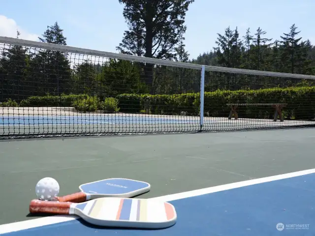 Pickle ball and tennis courts