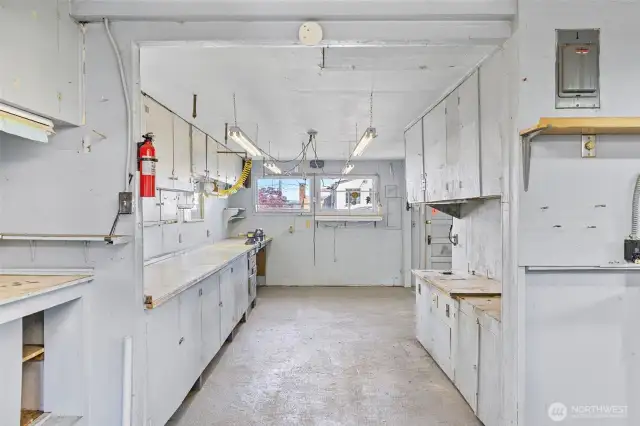 Detached Shop with Power