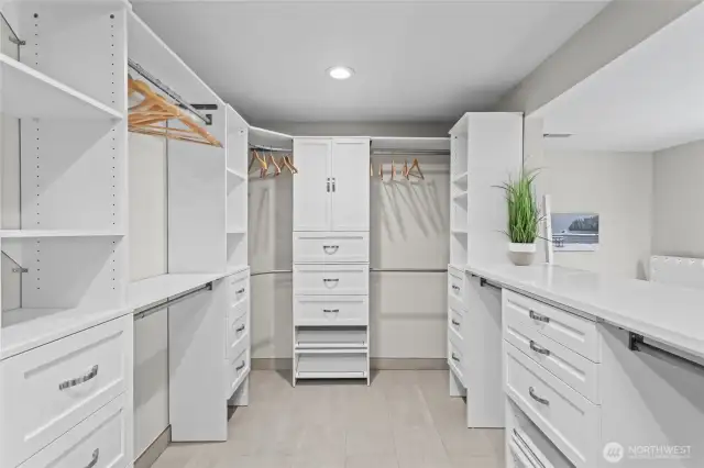 Walk in closet w/lots of storage.