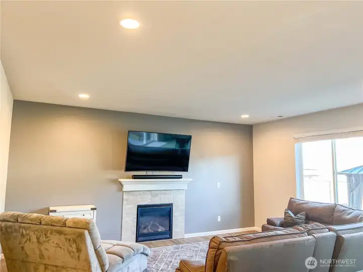 Updated! Fresh accent wall