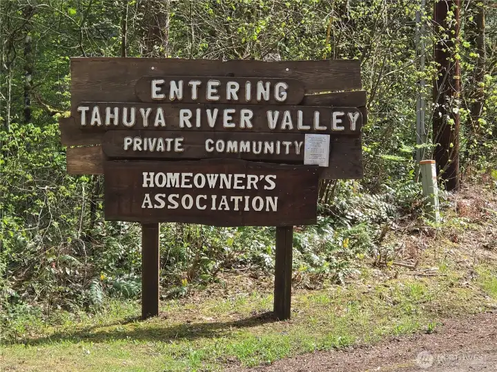 This community is close knit and has a lot of activities like a clubhouse, a couple of parks and playgrounds and they even stock the pond.