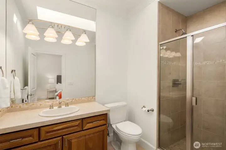 Ensuite bathroom.