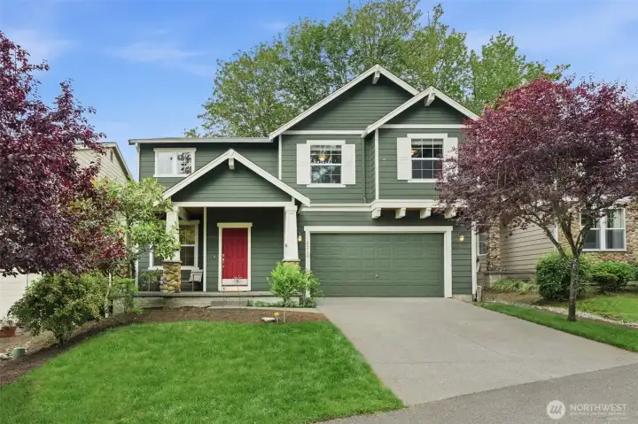 Welcome to Crosswater, where you'll enjoy peaceful views of a greenbelt and park across the street instead of neighboring homes.