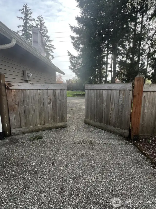 Double gate to the back.