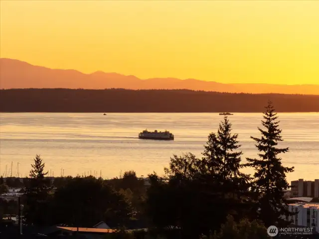 Sunset Edmonds Ferry