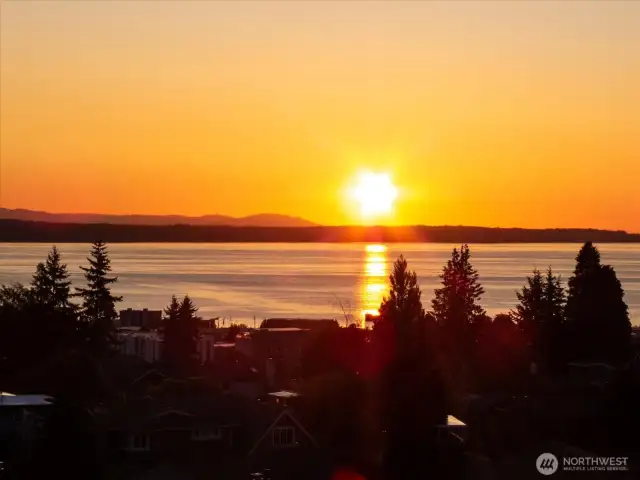 Sunset from all Floors
