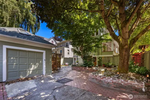 You have your own private courtyard right at home!