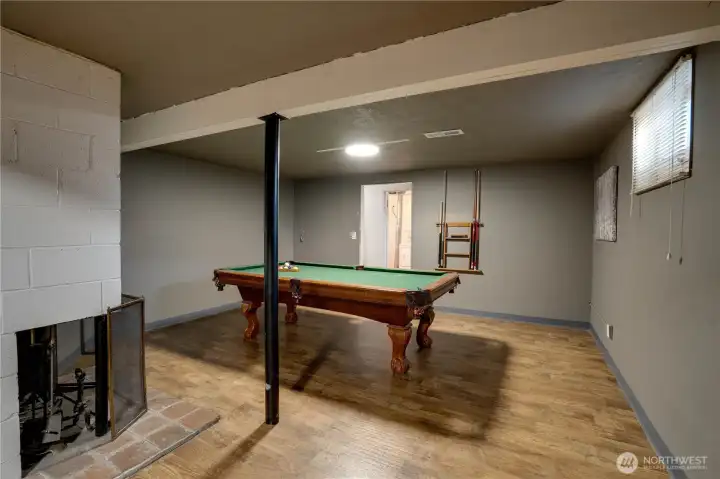 Family Room with Fireplace