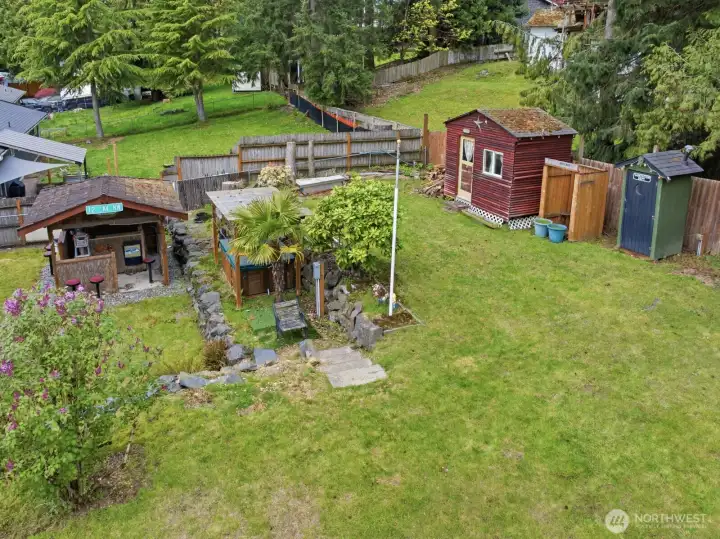 Sprawling back yard with so many possibilities