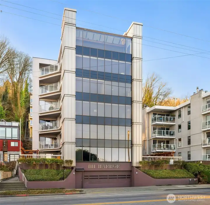 Marketing Remarks  This extraordinary full-floor 3-bedroom residence on Alki commands unrivaled 270° panoramic views, your front-row seat to downtown Seattle, the Space Needle, the Cascade Mountains and the iconic Elliott Bay