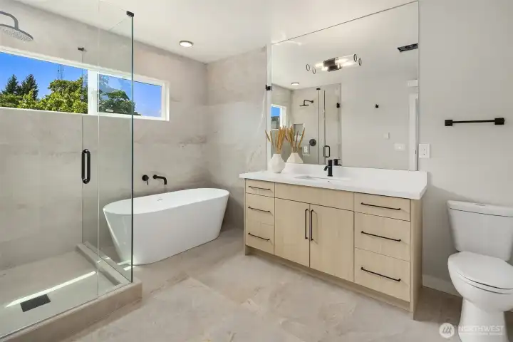 Upper level primary bathroom