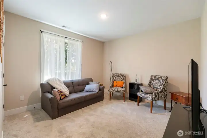 Bonus third bedroom