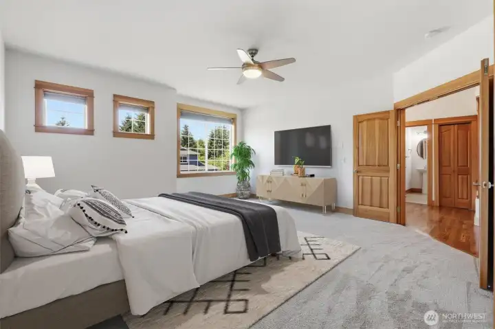 PEACEFUL PRIMARY BEDROOM, W/ ALL THE RELAXING FEATURES AND COMFORT OF A CUSTOM HOME.