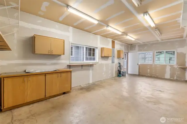 Bonus room in garage