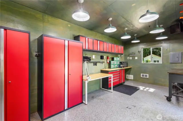 10’x20’ Workshop - Fully insulated with smart thermostat, WiFi, stereo system with hardwired speakers and subwoofer, and both 120V and 240V electricity.