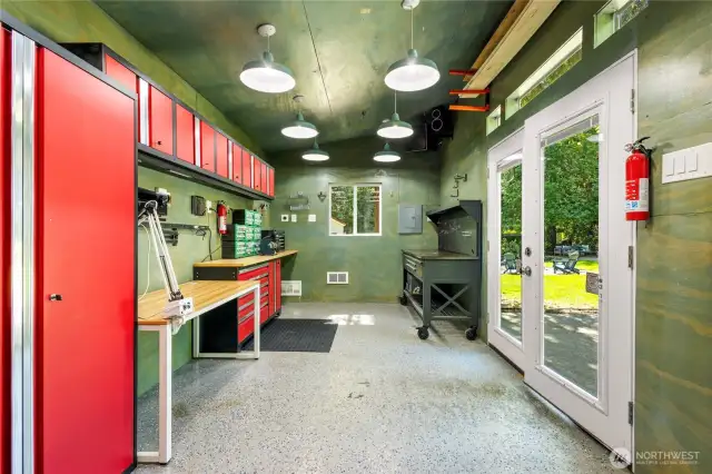 10’x20’ Workshop - Fully insulated with smart thermostat, WiFi, stereo system with hardwired speakers and subwoofer, and both 120V and 240V electricity.