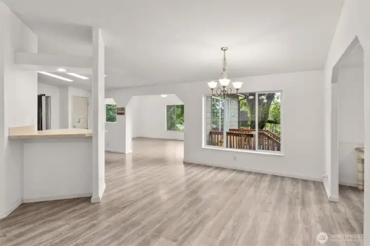 Open Floor Plan for Easy Entertainment