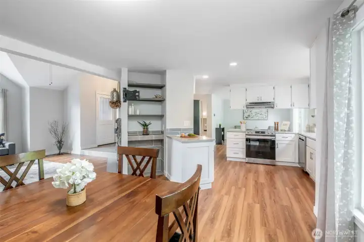 Flowing floorplan