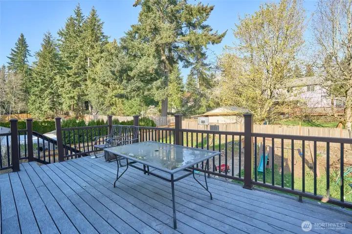 Private deck off the Primary Bedroom w/stairs to lower backyard Private deck off the Primary Bedroom w/stairs to lower backyard