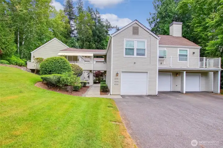Long driveway, plenty of guest parking.