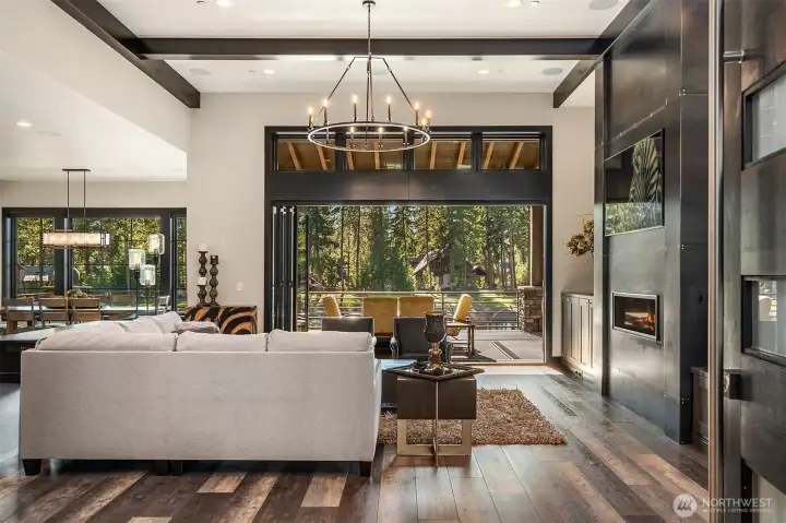 Walls of glass allow the outside in for ultimate tranquility