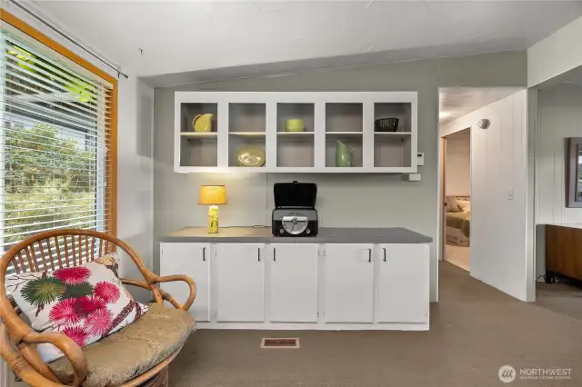 Built in storage for all dining and collectible needs.