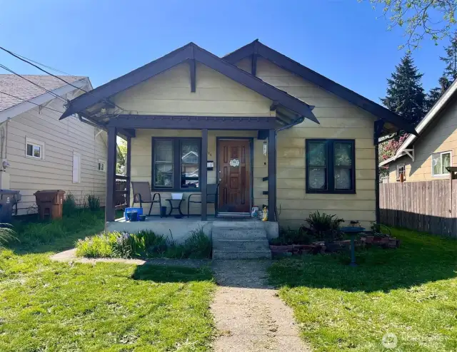 Home Facing Front