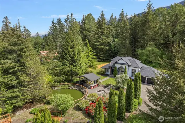 Treat Yourself to your 5 acre estate!