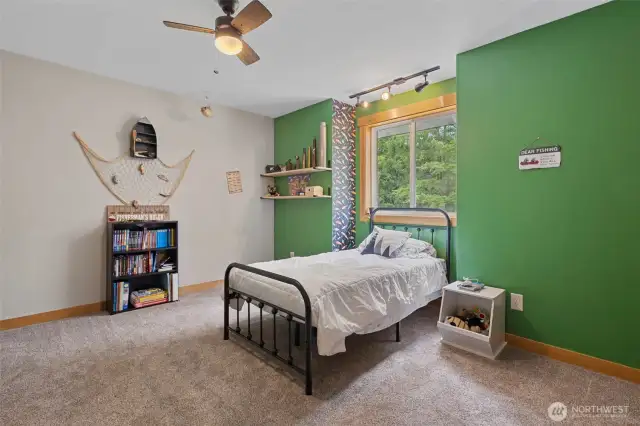 Upstairs Bedroom 1