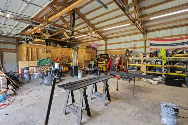 So much shop space and a grow room