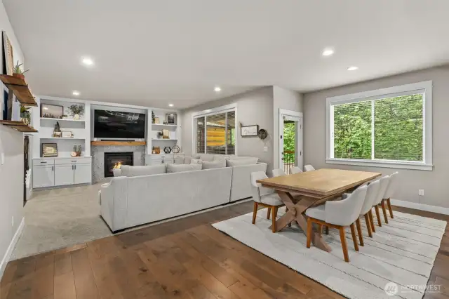 Dining/Living Room