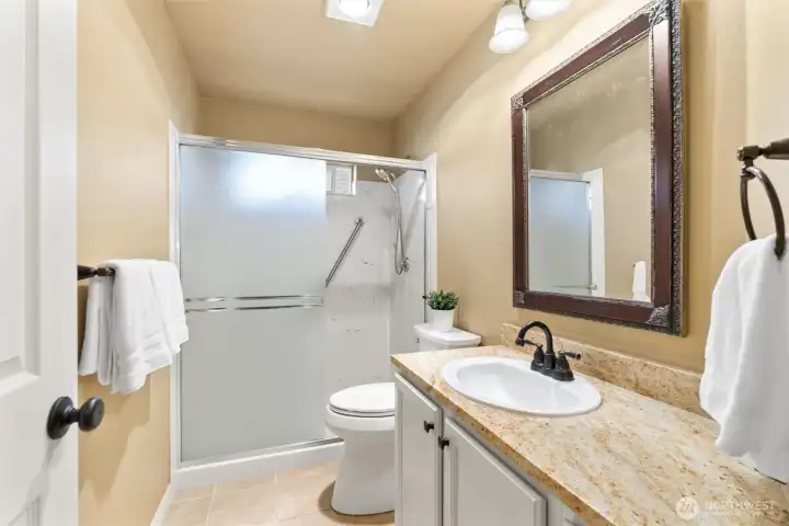 primary bath on main with walk in shower
