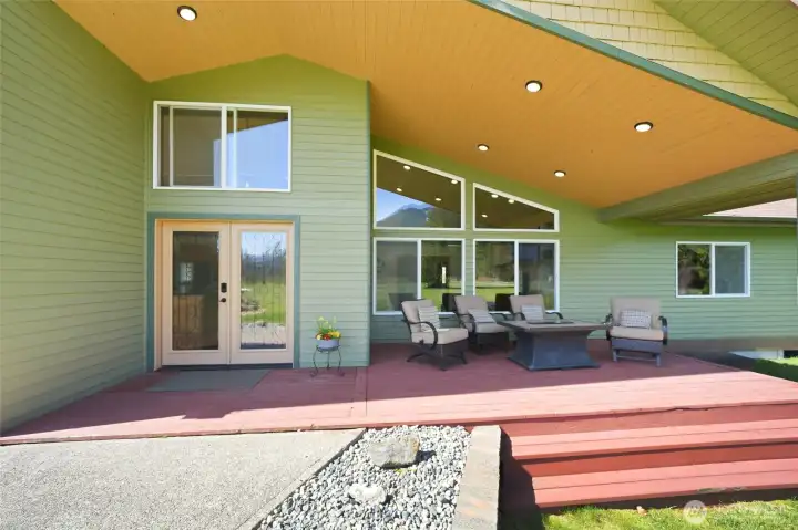 Beautiful front, spacious porch to enjoy the amazing property & views