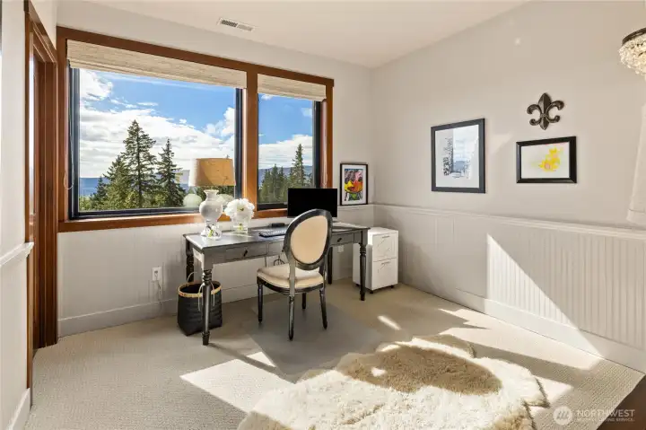 Upstairs Bedroom 4/Office