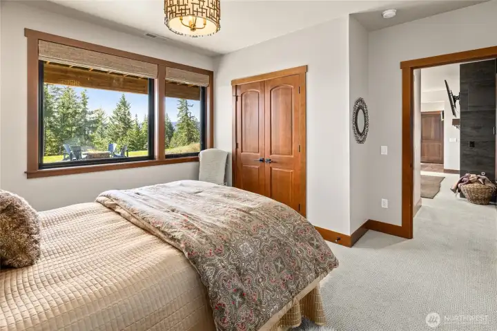 Downstairs: Bedroom 5