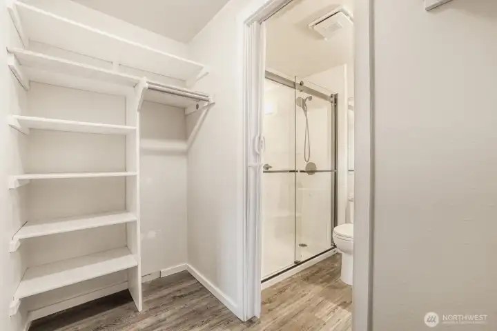 walk in closet