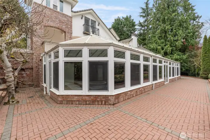 Gorgeous indoor pool atrium